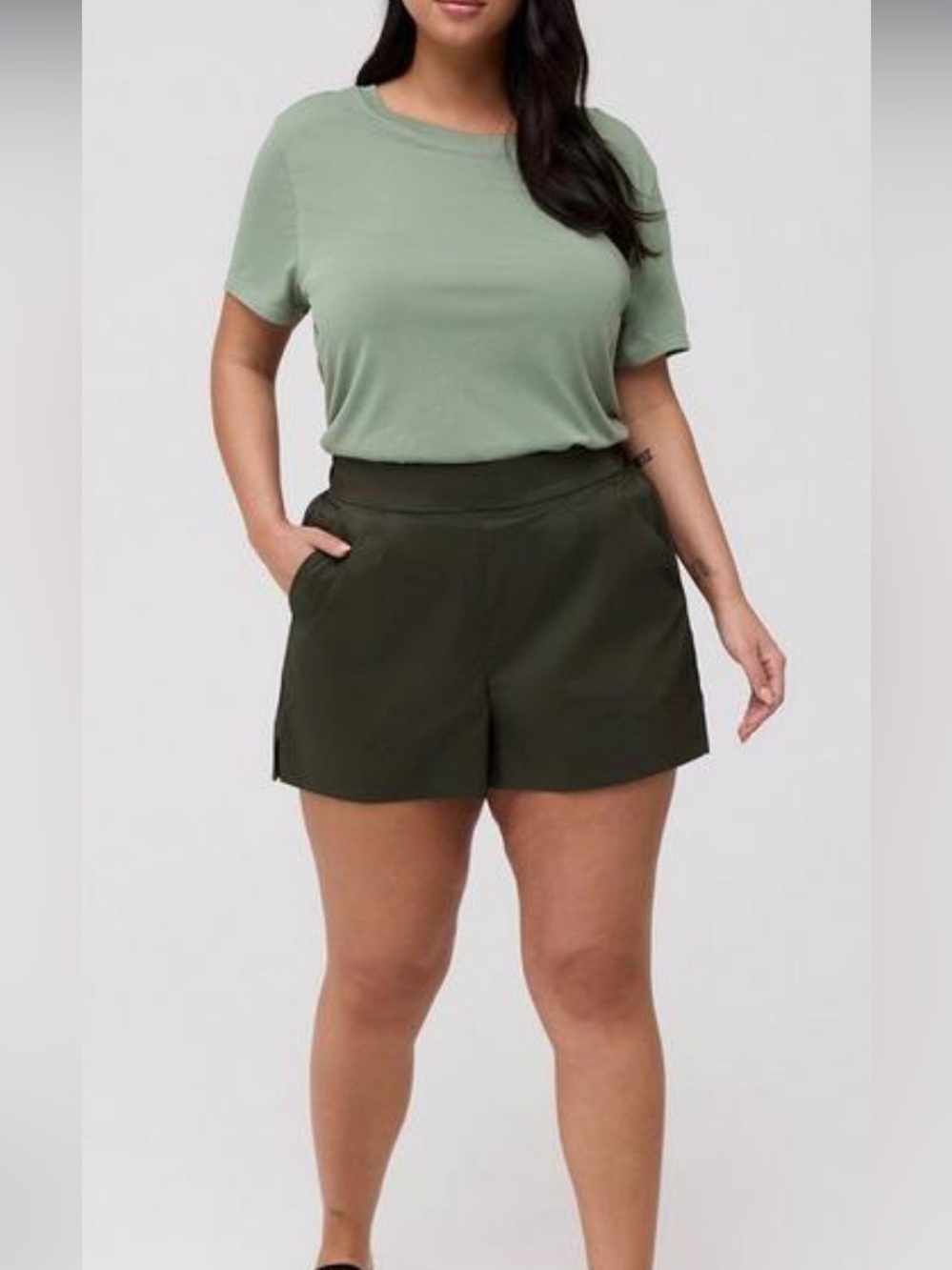 NWT Torrid Pull-On Linen Blend Shorts | Olive Green | Size 1 (14/16)